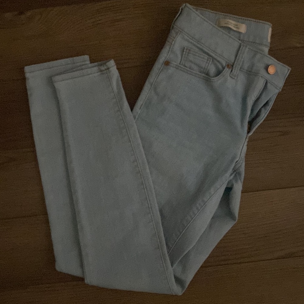 Light color skinny jeans brand new size 2/26R